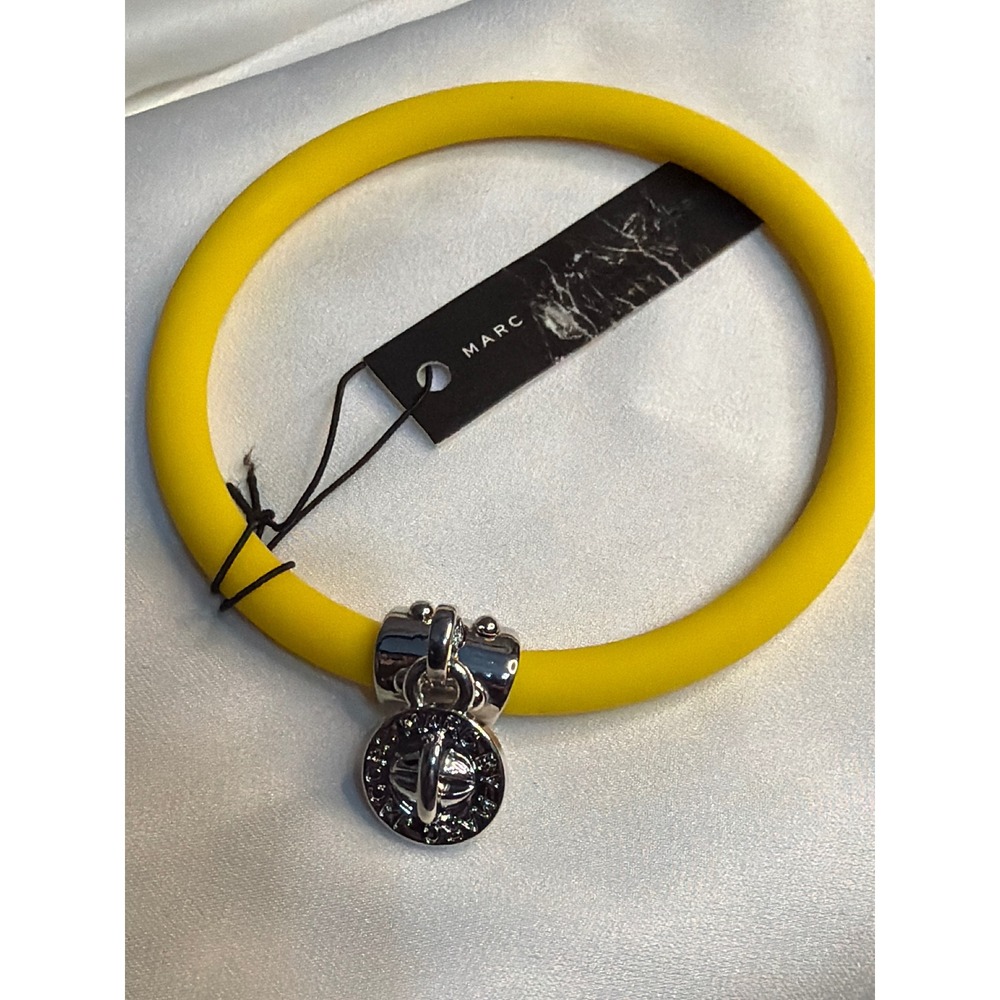 Marc by Marc Jacobs Yellow Rubber Bangle Bracelet Silver Turnlock Charm NWT